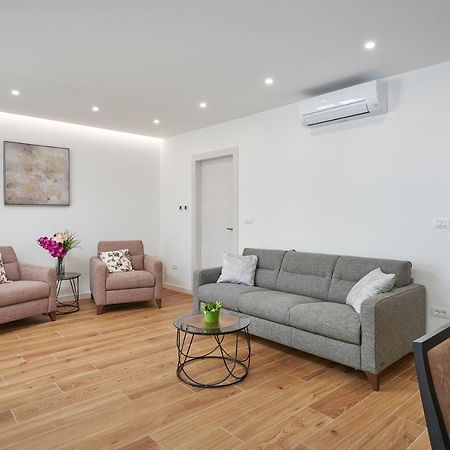 Newly Renovated Apt. Near To Entrance To Old Town Dubrovnik Dış mekan fotoğraf